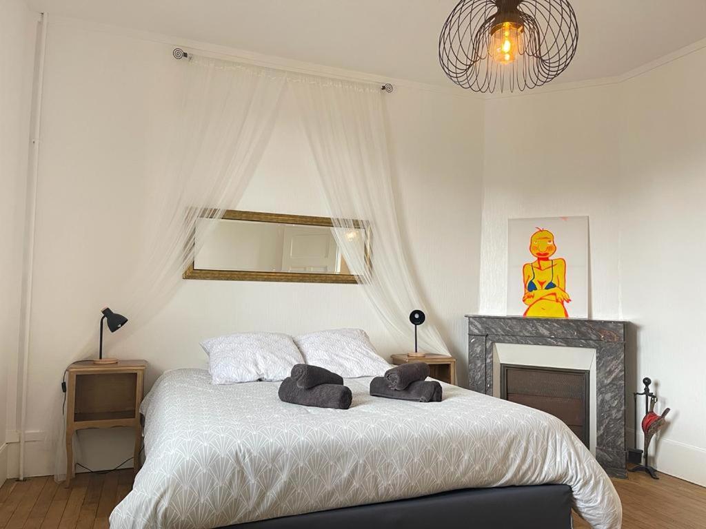 Domfront-Bnb : Chic & Confort Domfront  Bagian luar foto