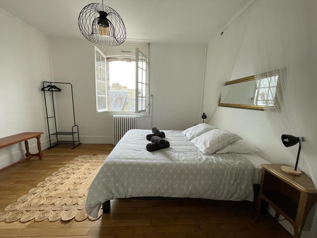 Domfront-Bnb : Chic & Confort Domfront  Bagian luar foto